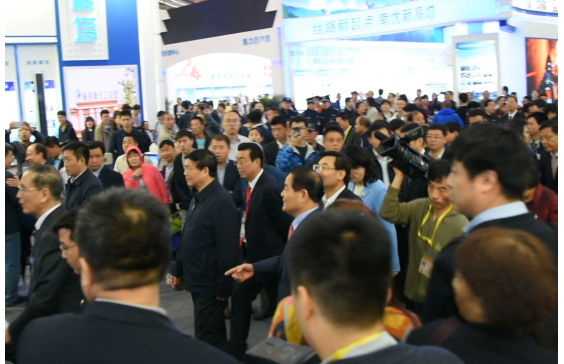 我市组团参加2016丝博会获最佳展台奖(图1)
