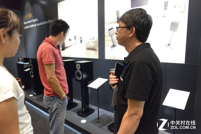 全系音箱产品亮相 丹拿展厅观者如潮
